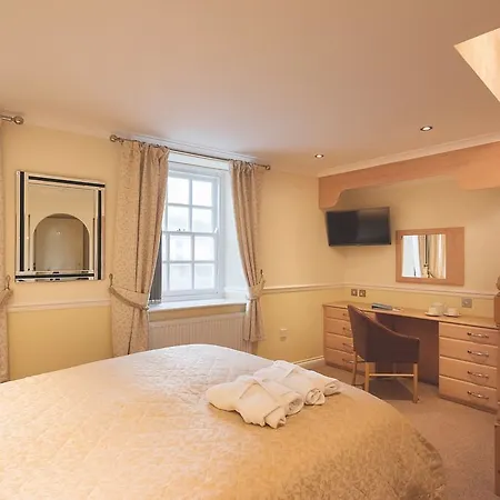 Pier House Han/Misafirhane Charlestown (Cornwall)